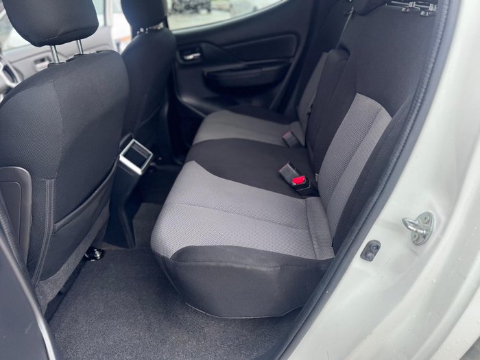 2020 Mitsubishi Triton GLX-R MR MY20 4X4 Dual Range White Diamond