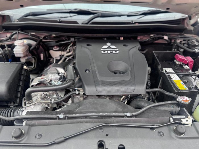 2020 Mitsubishi Triton GLX-R MR MY20 4X4 Dual Range White Diamond