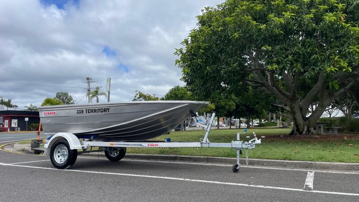 2025 Stacer 359 Territory Striker