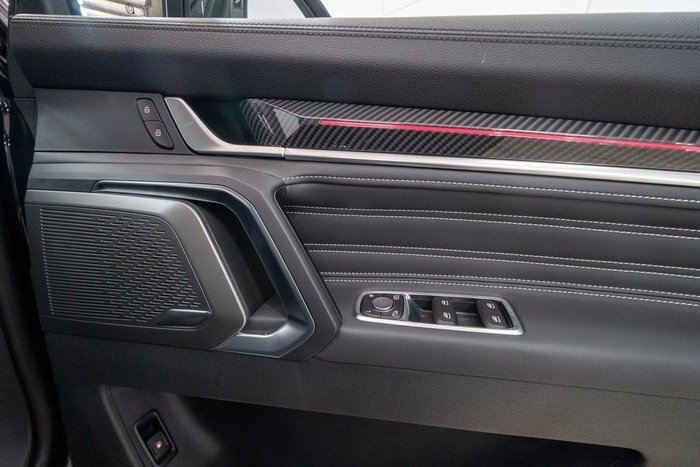 2025 LDV D90 Executive