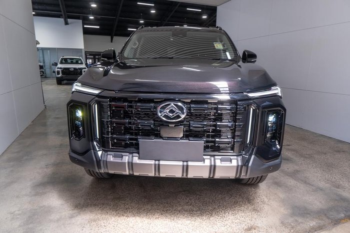 2025 LDV D90 Executive