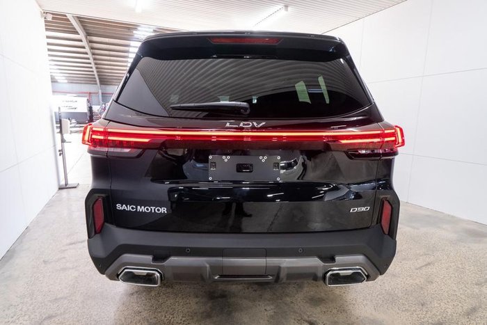 2025 LDV D90 Executive