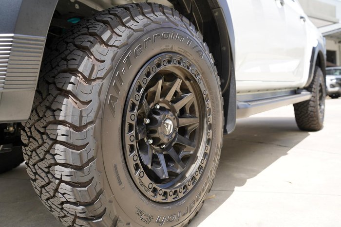 2025 Isuzu D-MAX X-TERRAIN