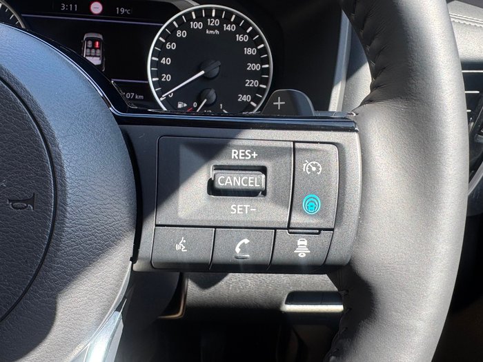 2025 Nissan X-TRAIL ST-L