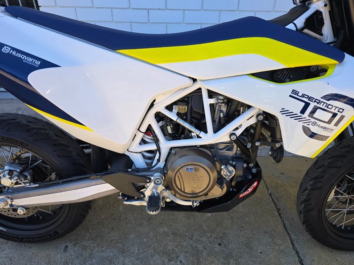 2017 HUSQVARNA 701 SUPERMOTO White