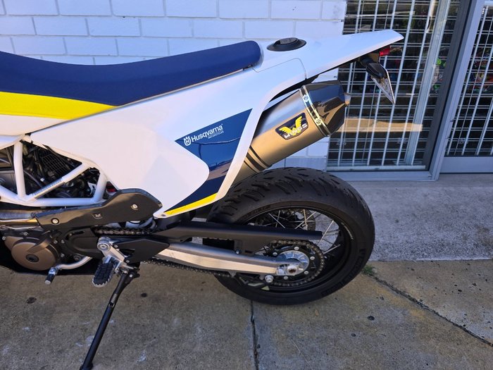 2017 HUSQVARNA 701 SUPERMOTO White