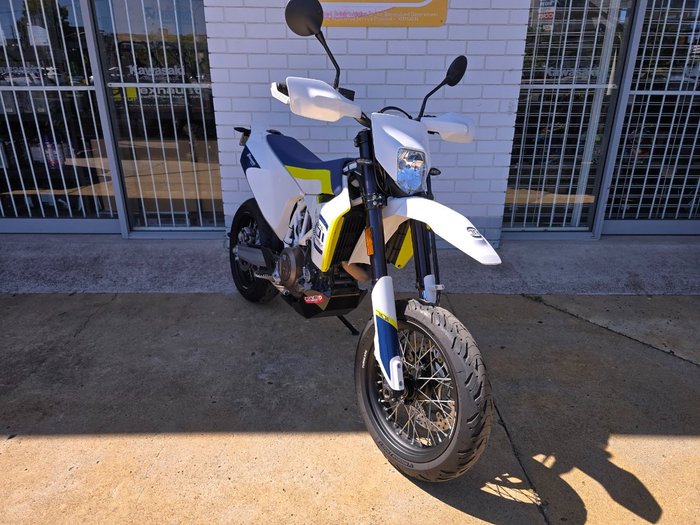 2017 HUSQVARNA 701 SUPERMOTO White