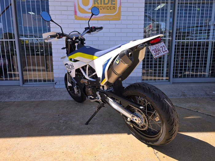 2017 HUSQVARNA 701 SUPERMOTO White