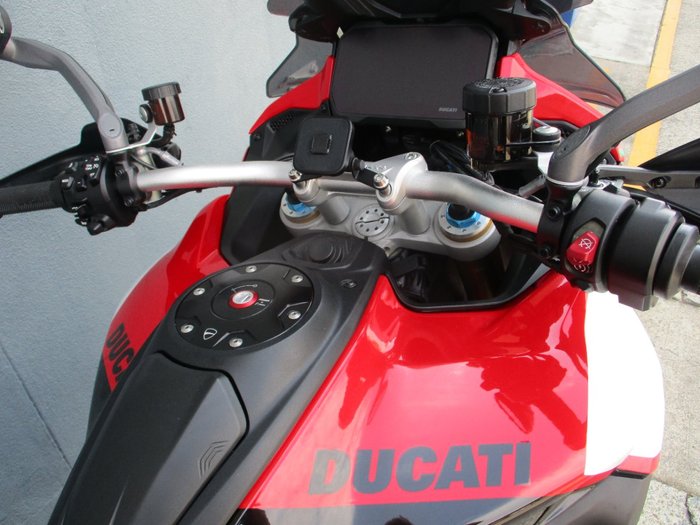 2023 DUCATI MULTISTRADA V4 PIKES PEAK RED