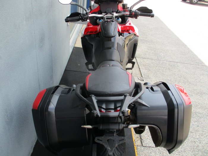 2023 DUCATI MULTISTRADA V4 PIKES PEAK RED