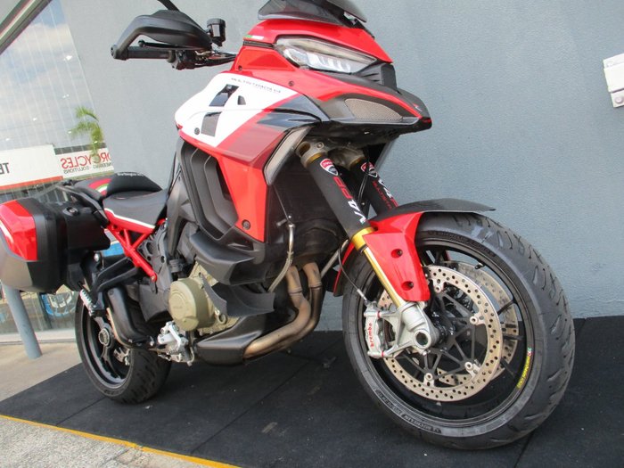 2023 DUCATI MULTISTRADA V4 PIKES PEAK RED