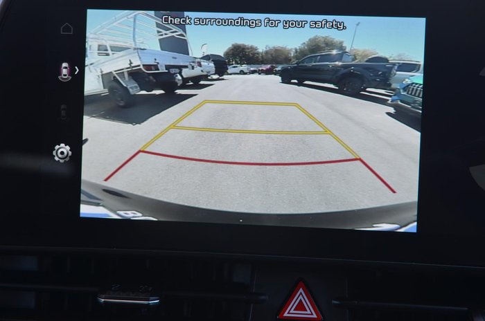 2025 Kia Sportage SX