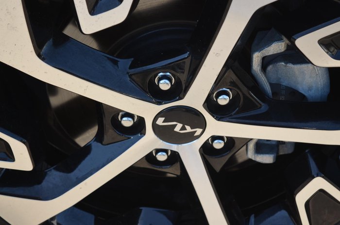 2025 Kia Sportage SX