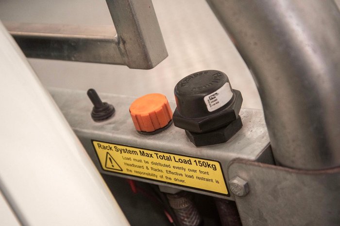 2022 Mitsubishi Triton GLX