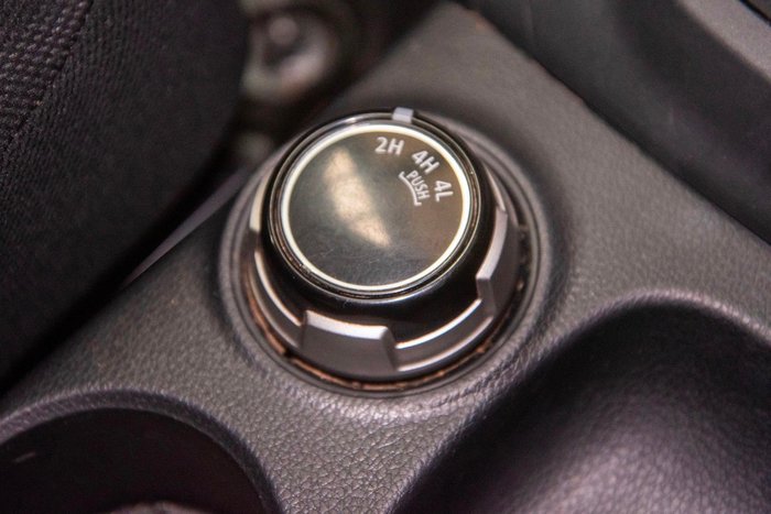 2022 Mitsubishi Triton GLX