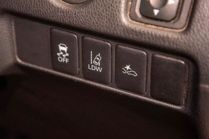 2022 Mitsubishi Triton GLX