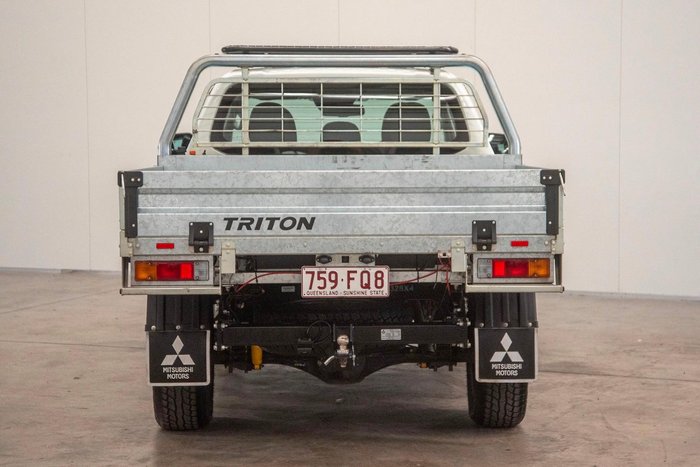 2022 Mitsubishi Triton GLX