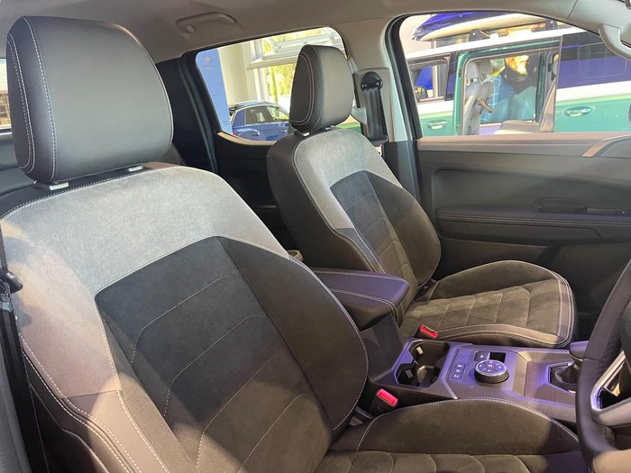 2025 Volkswagen Amarok TDI600 Style