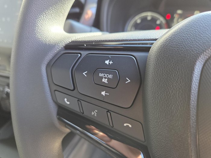 2025 Isuzu D-MAX X-RIDER