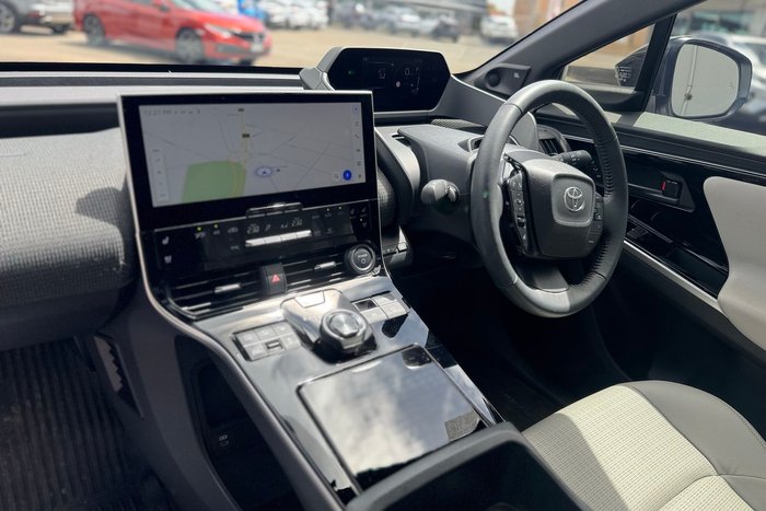 2023 Toyota bZ4X YEAM15R AWD