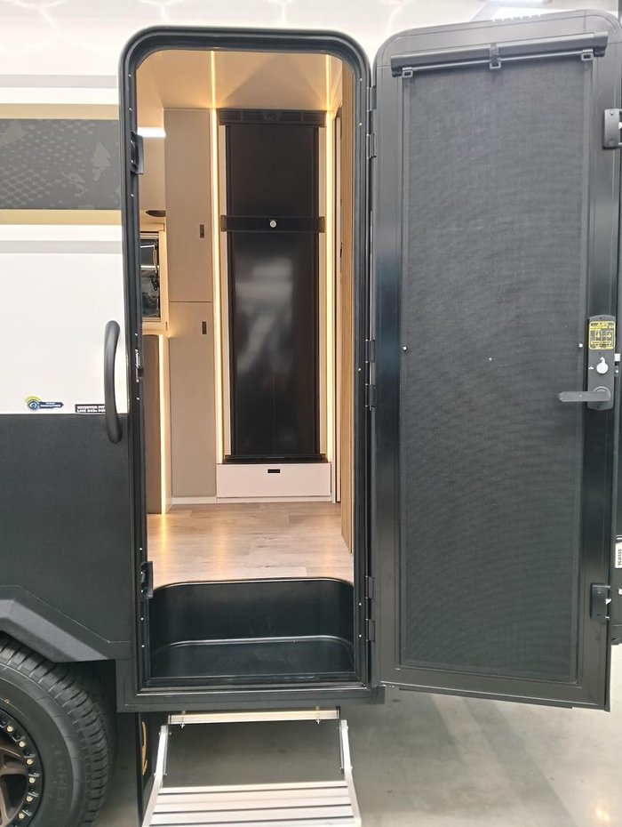 2025 Phoenix Pha 19.6