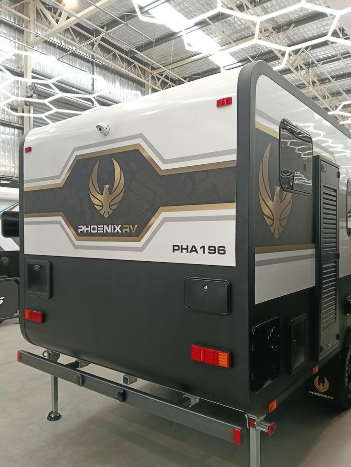 2025 Phoenix Pha 19.6