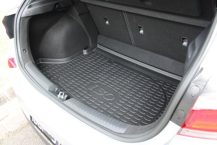 2020 Hyundai i30 Active PD2 MY20 Typhoon Silver