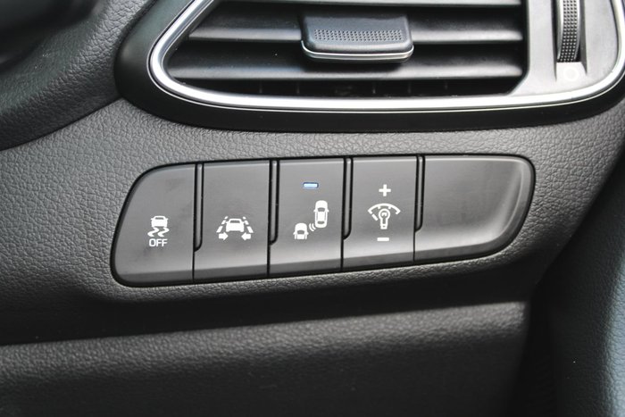 2020 Hyundai i30 Active PD2 MY20 Typhoon Silver