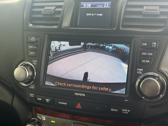 2013 Toyota Kluger Grande