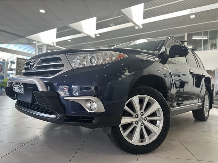 2013 Toyota Kluger Grande