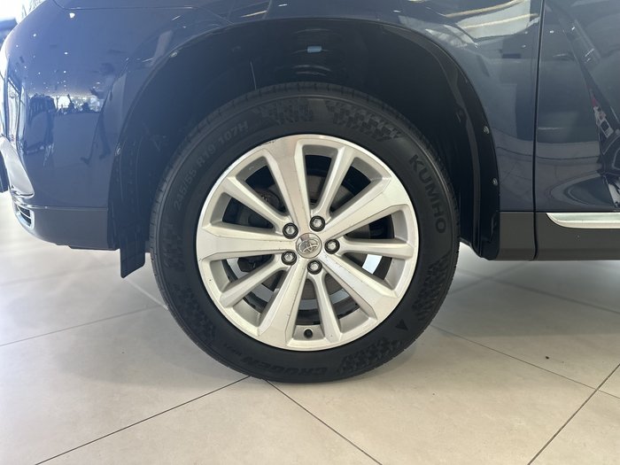 2013 Toyota Kluger Grande