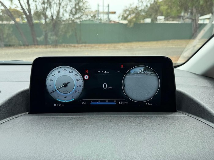 2025 Hyundai STARIA LOAD Premium