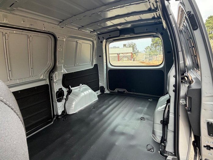 2025 Hyundai STARIA LOAD Premium