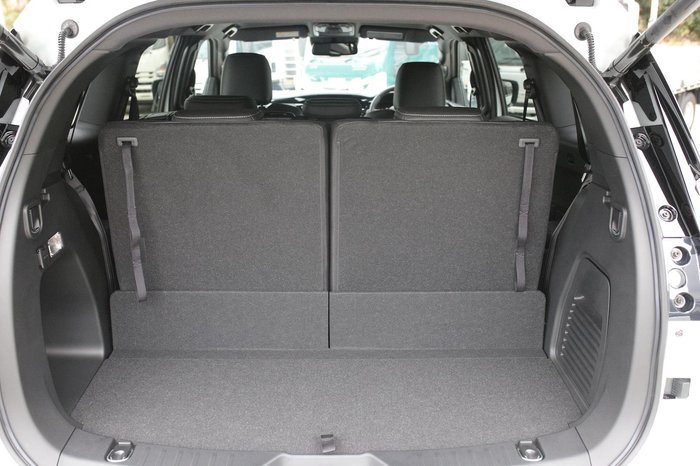 2025 Isuzu MU-X LS-T