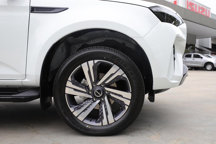 2025 Isuzu MU-X LS-T