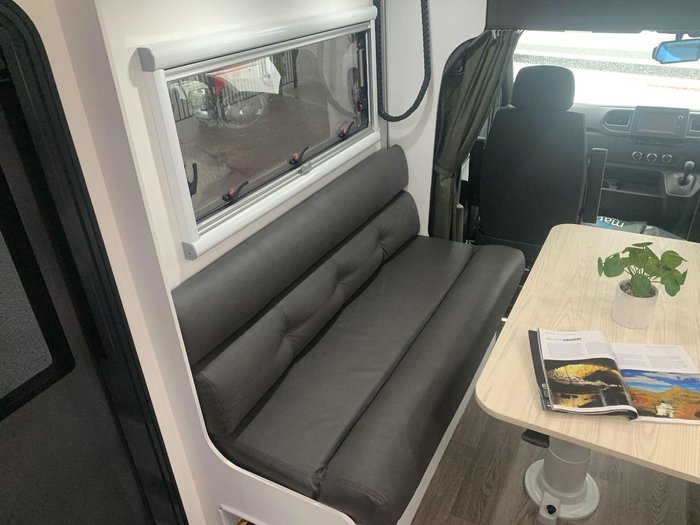 2025 Windsor Daintree