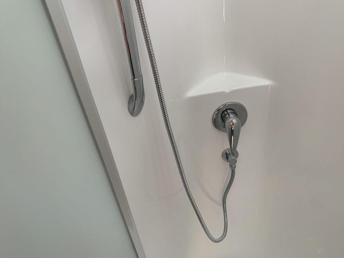 2025 Essential Caravans Cruiser V10 22'10'