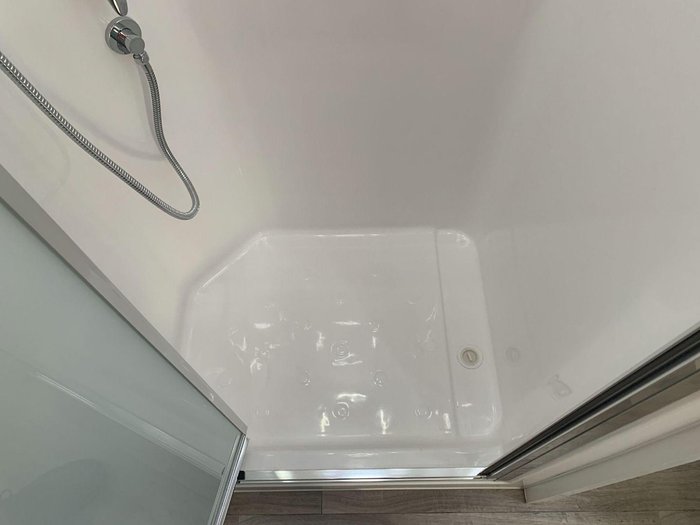 2025 Essential Caravans Cruiser V10 22'10'