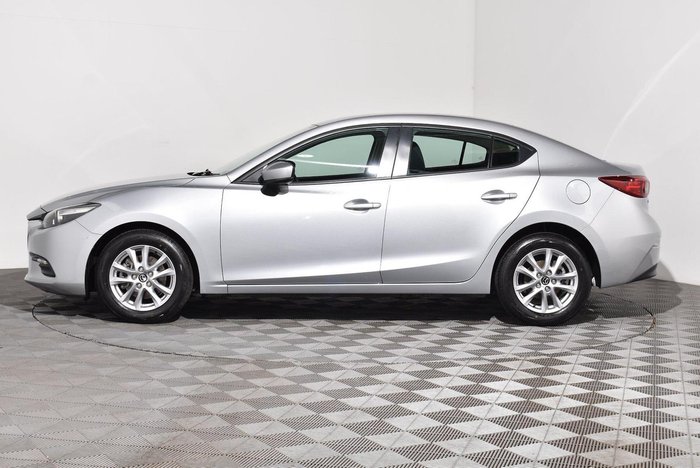 2016 Mazda 3 Neo