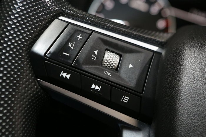 2024 Mitsubishi Outlander ES