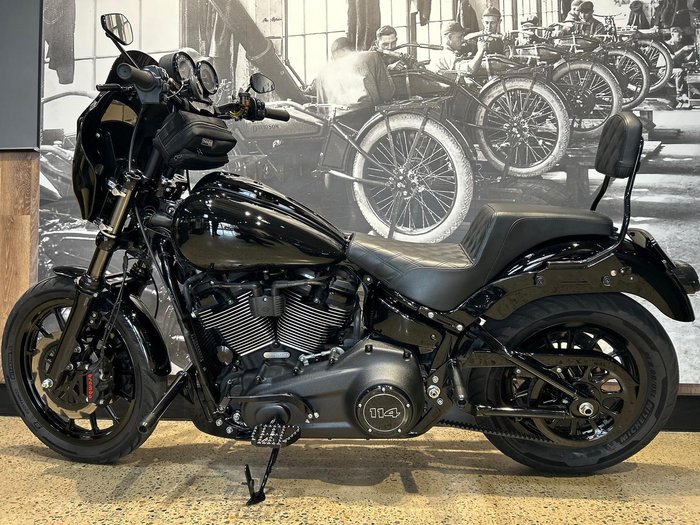 2023 Harley-Davidson Street Bob 114 (FXBBS) Softail Black