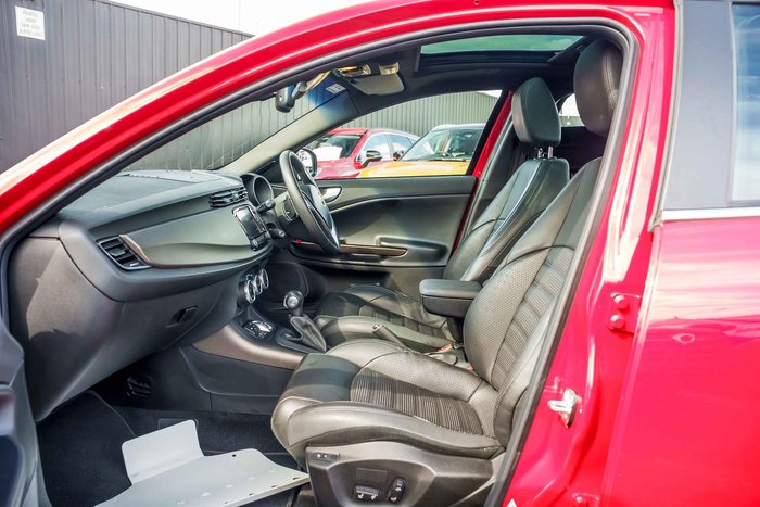 2015 Alfa Romeo Giulietta Distinctive