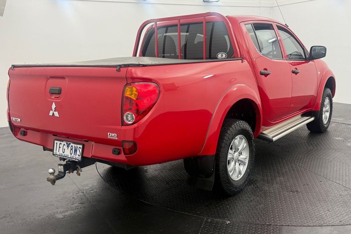 2015 Mitsubishi Triton GLX