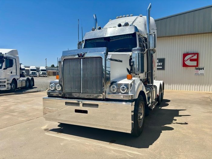 2016 Western Star 4864Fxb With 40