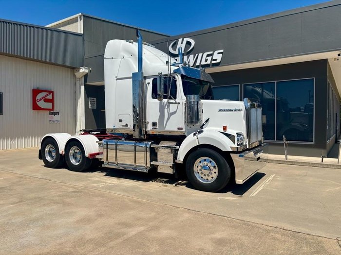 2016 Western Star 4864Fxb With 40