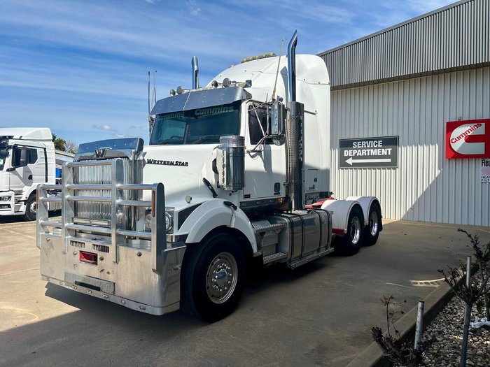 2016 Western Star 4864Fxb With 40