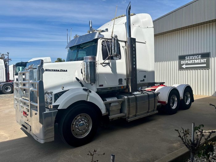 2016 Western Star 4864Fxb With 40