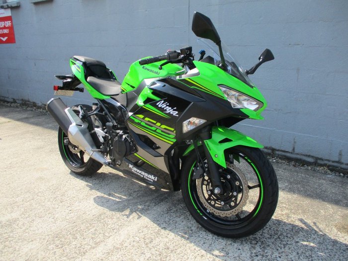 2018 Kawasaki NINJA 400 GREEN