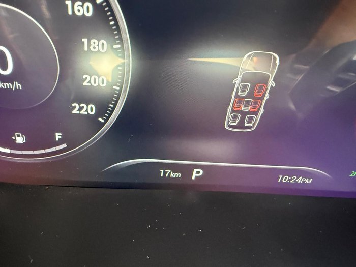 2025 LDV D90 Executive