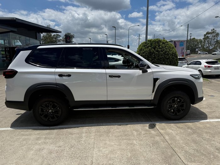 2025 LDV D90 Executive